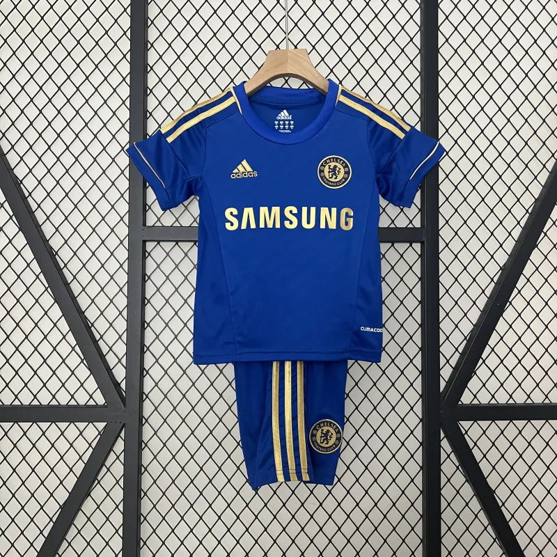 12/13 Chelsea Home Retro Kids Kit