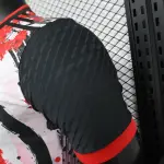 Edição Especial 2024 Japão Preto e Vermelho Versão Jogador