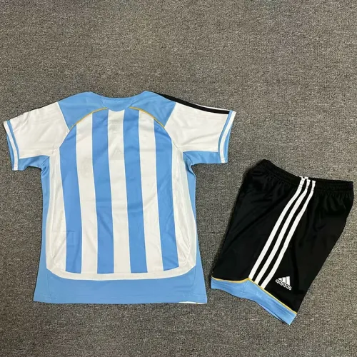 Maillot rétro domicile enfant de l'Argentine pour la Coupe du Monde 2006