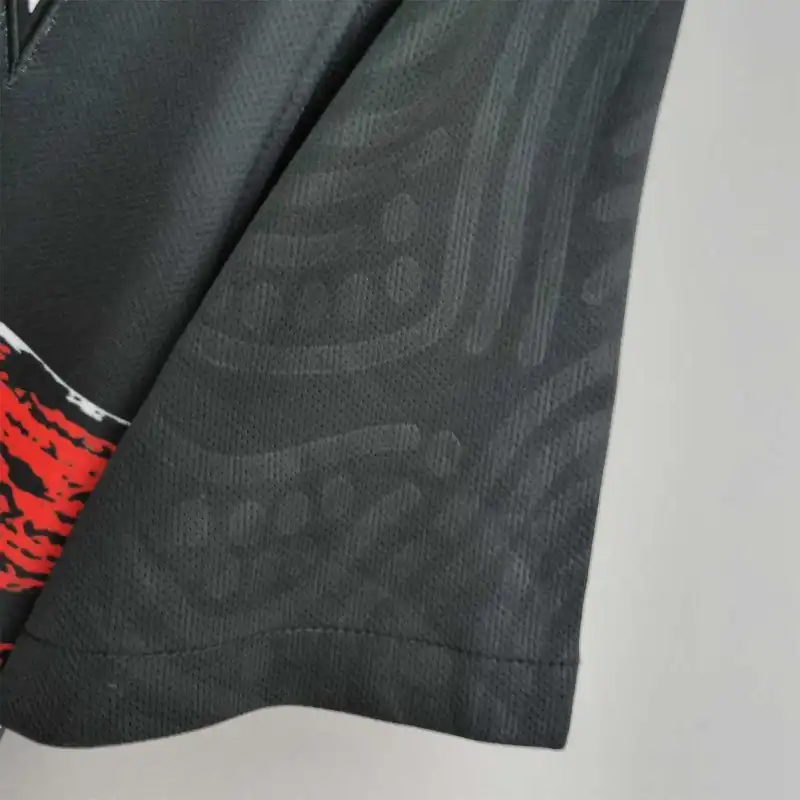 Maglia da calcio nera del Portogallo per i Mondiali 2022