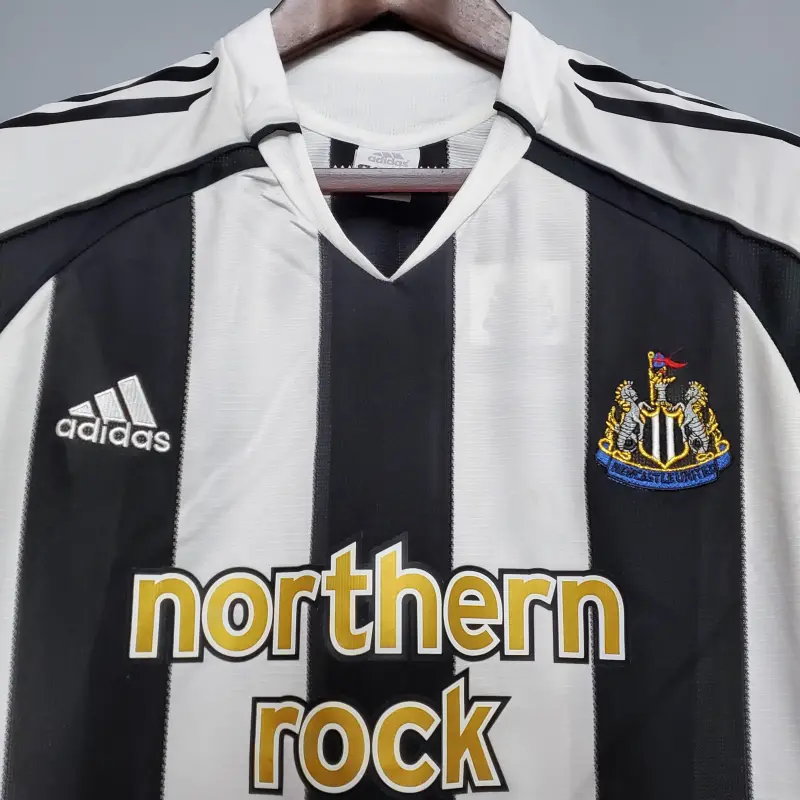 05/06 Newcastle United home Retro Soccer Jersey