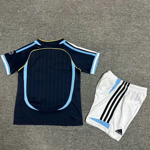 Maillot rétro enfant extérieur de l'Argentine pour la Coupe du Monde 2006