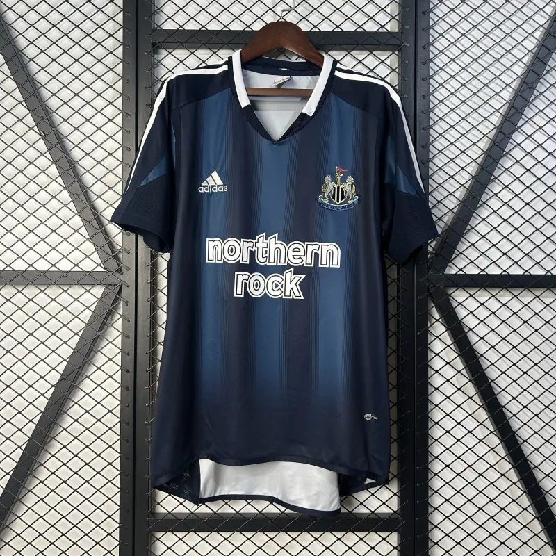 05/06 Newcastle United Away Retro Soccer Jersey