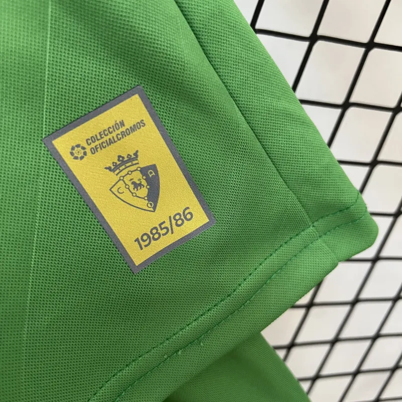 Equipamento infantil de jogo fora de casa do Osasuna 25/26