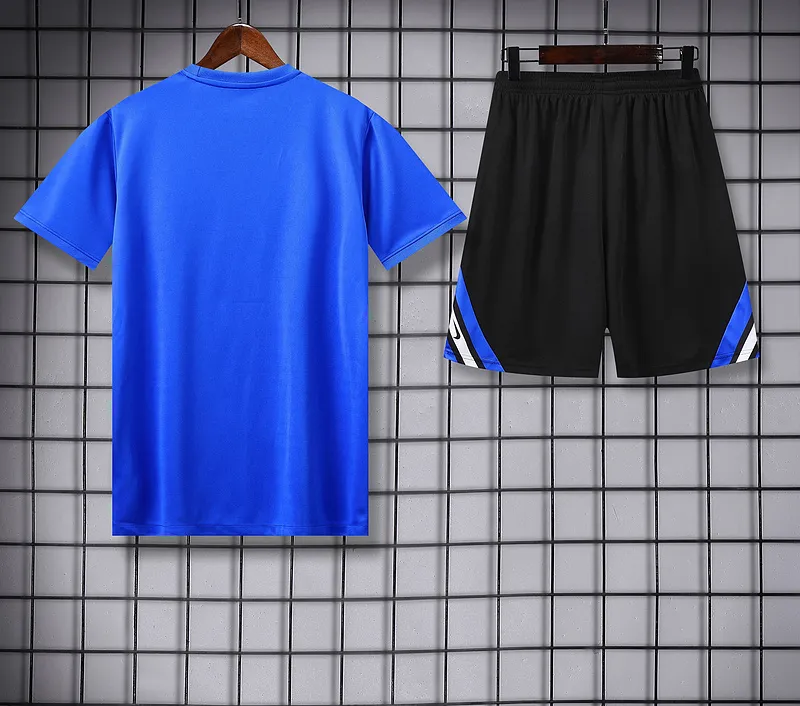 25/26 Internacional Blue Training Kit