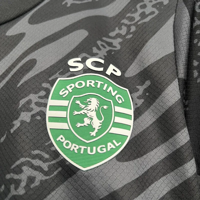 25/26 Sporting Lisbon Goalkeeper Black Kids Kit