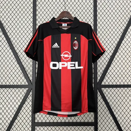 Maillot de football rétro domicile de l'AC Milan 01/02