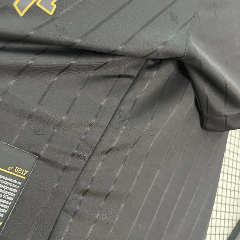 25/26 Santos-herdenkingseditie: zwart retro voetbalshirt