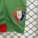 Equipamento infantil de jogo fora de casa do Osasuna 25/26