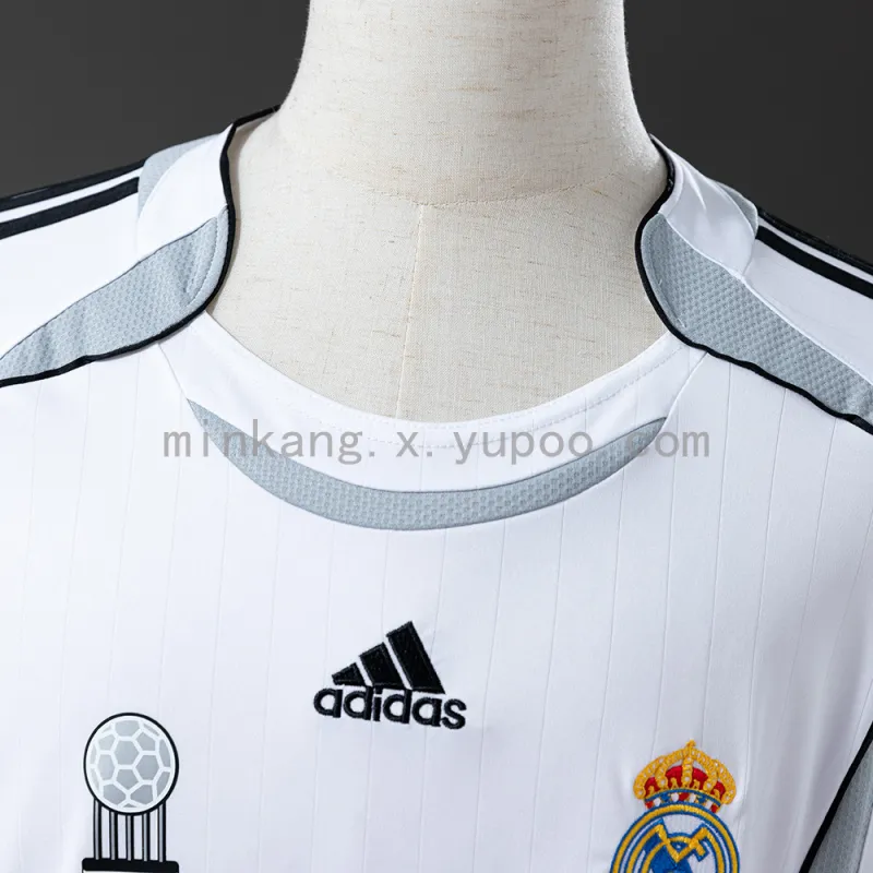 06/07 Real Madrid Home Retro Long Sleeve Jersey