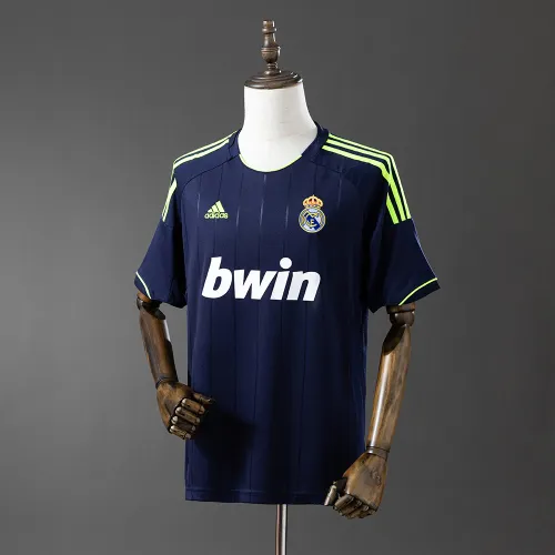 Camisa de futebol retro do Real Madrid para jogos fora de casa, 12/13