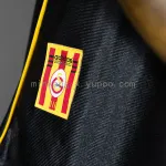 Camisola de futebol retro do Galatasaray Terceira Fora 99/00