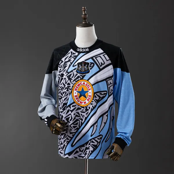 Newcastle United 95/96 retro goalkeeper jersey - A-Grade Quality Detail View