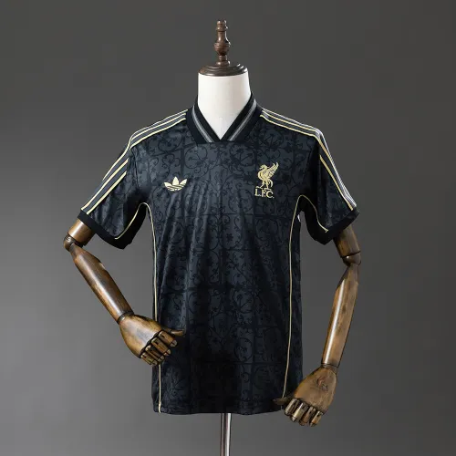 Camisola de futebol preta do Liverpool, edição especial 25/26
