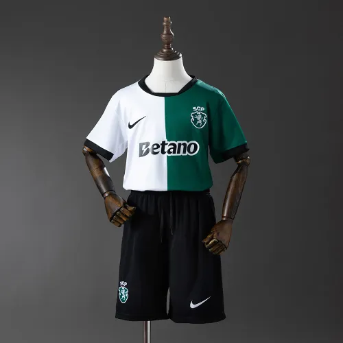 25/26 Kit de criança Sporting Lisboa branco e verde edição especial